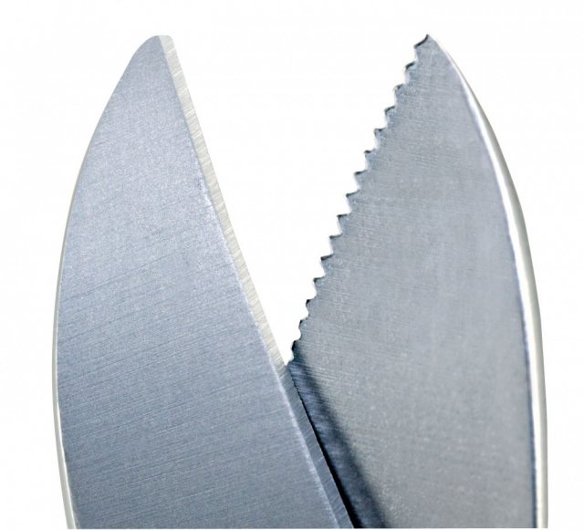 Serrated scissors deals