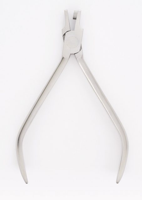 Avanti Avanti Hole Punch Plier